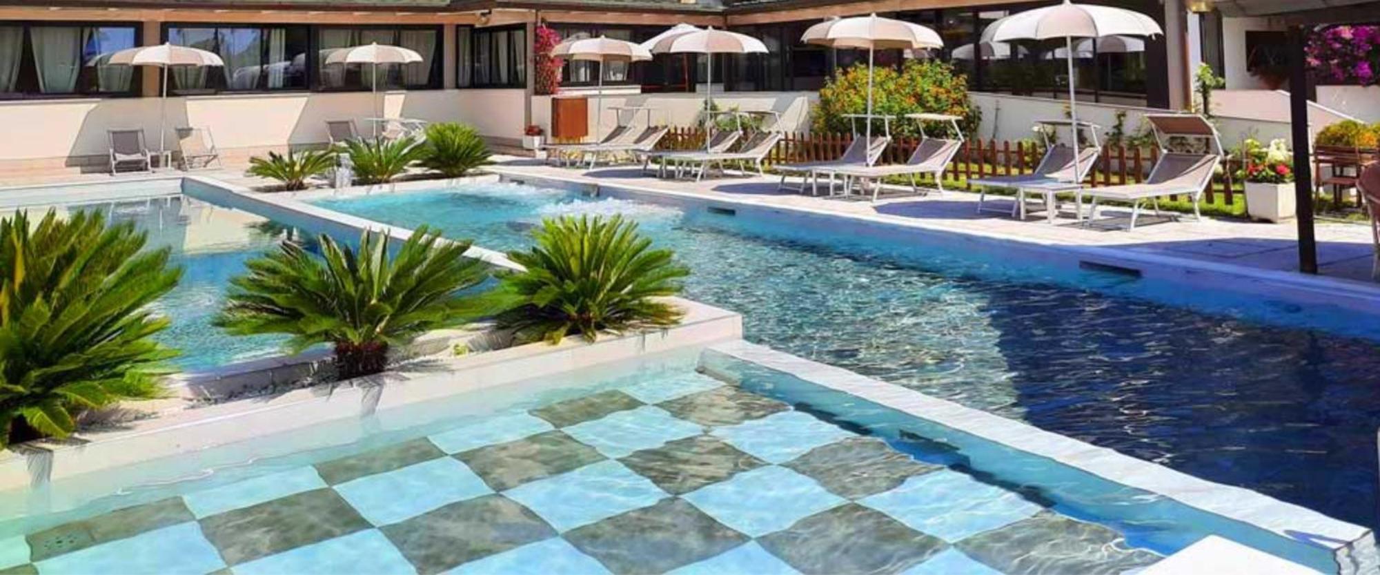 River Park Hotel Ameglia Exterior photo